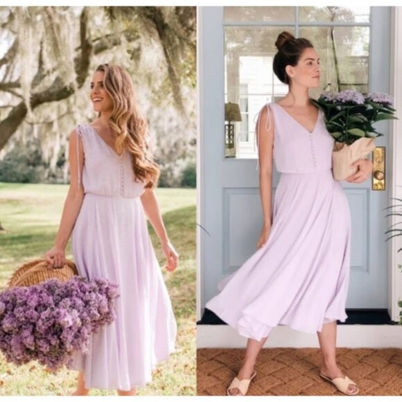 Gal Meets Glam Dresses & Skirts - Gal Meets Glam Hilary Clip Dot Chiffon Midi Dress in Lilac